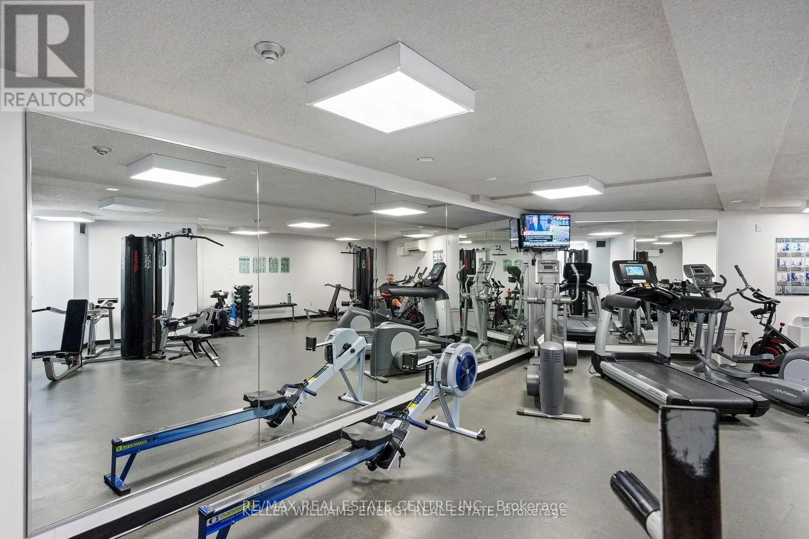 1504 - 270 Queens Quay W, Toronto, Ontario  M5J 2N4 - Photo 29 - C12921972