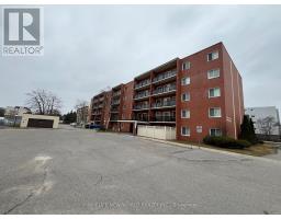 402 - 131 TAUNTON ROAD E, Oshawa, Ontario