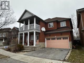 97 Maroon Drive, Richmond Hill, Ontario  L4E 5B6 - Photo 2 - N12947268