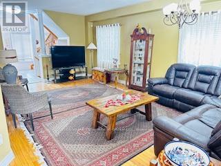 97 Maroon Drive, Richmond Hill, Ontario  L4E 5B6 - Photo 15 - N12947268