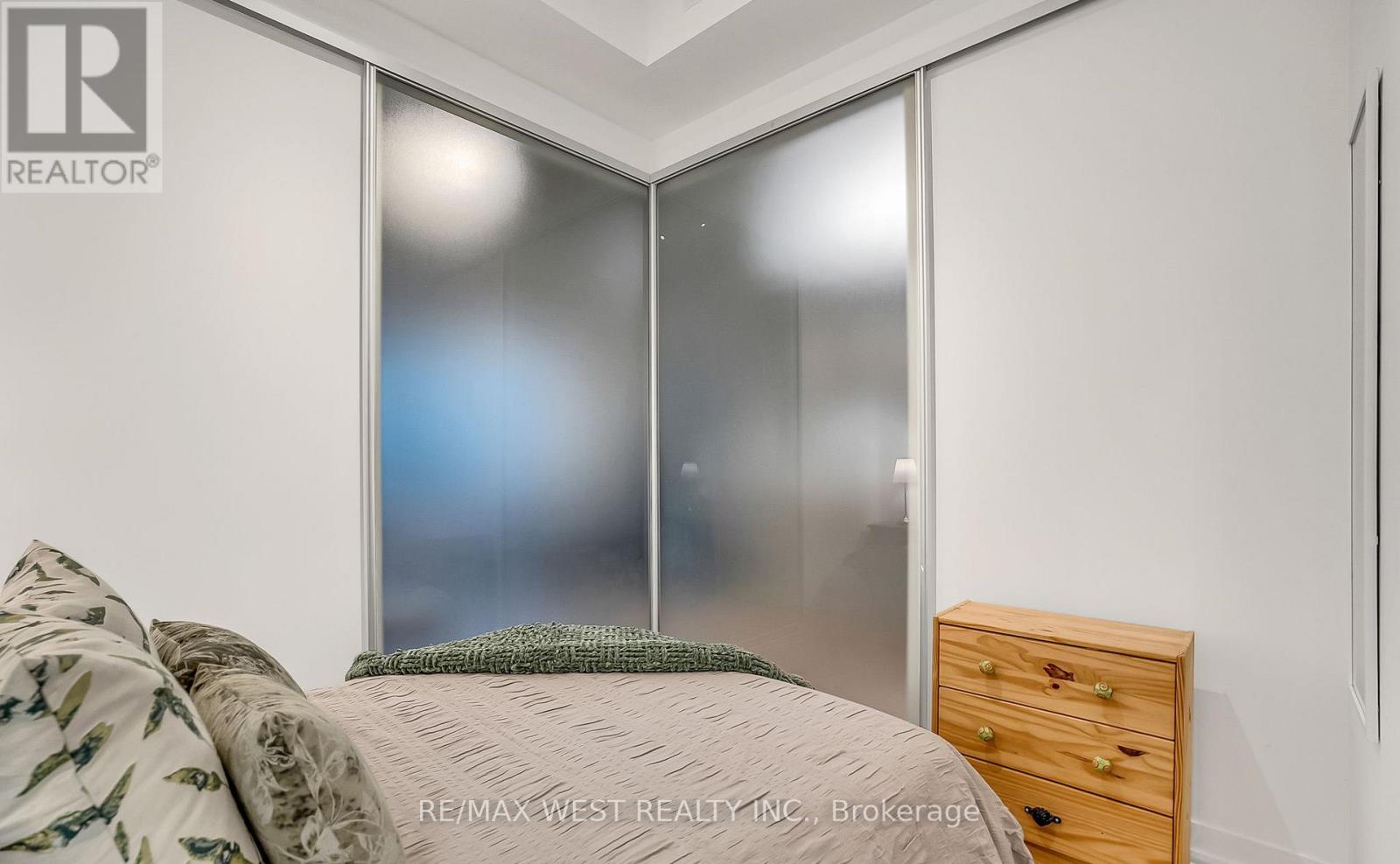 617 - 1808 St. Clair Avenue W, Toronto, Ontario  M6N 0C1 - Photo 18 - W12950778