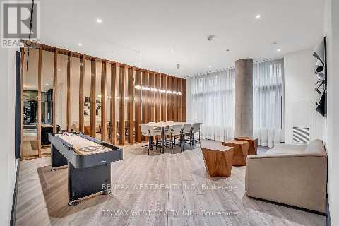 617 - 1808 St. Clair Avenue W, Toronto, Ontario  M6N 0C1 - Photo 5 - W12950778