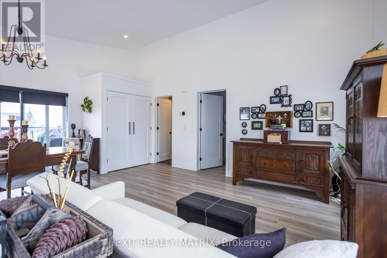 686 St Isidore Road, Casselman, Ontario  K0A 1M0 - Photo 22 - X12950382