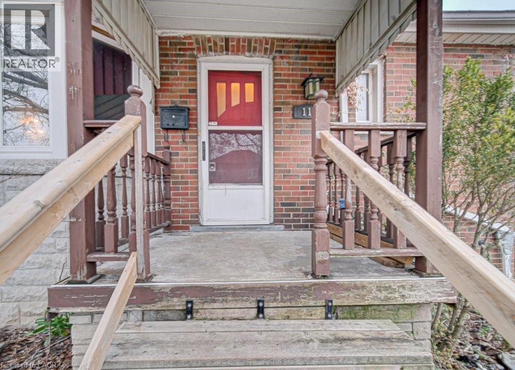 119 Cameron Avenue S, Hamilton, Ontario  L8K 2X6 - Photo 5 - 40816904