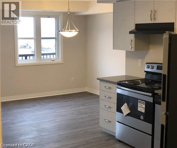 1989 Ottawa Street S Unit# 66d, Kitchener, Ontario  N3E 0C2 - Photo 3 - 40816505