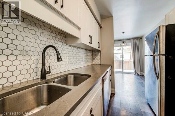 417 Garden Street, Cambridge, Ontario  N3H 4E1 - Photo 9 - 40804966