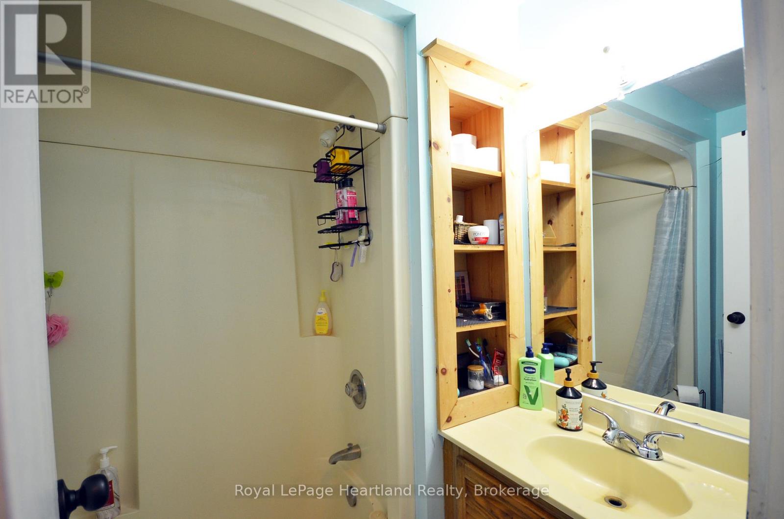 103 James Street, Central Huron, Ontario  N0M 1L0 - Photo 25 - X12951290