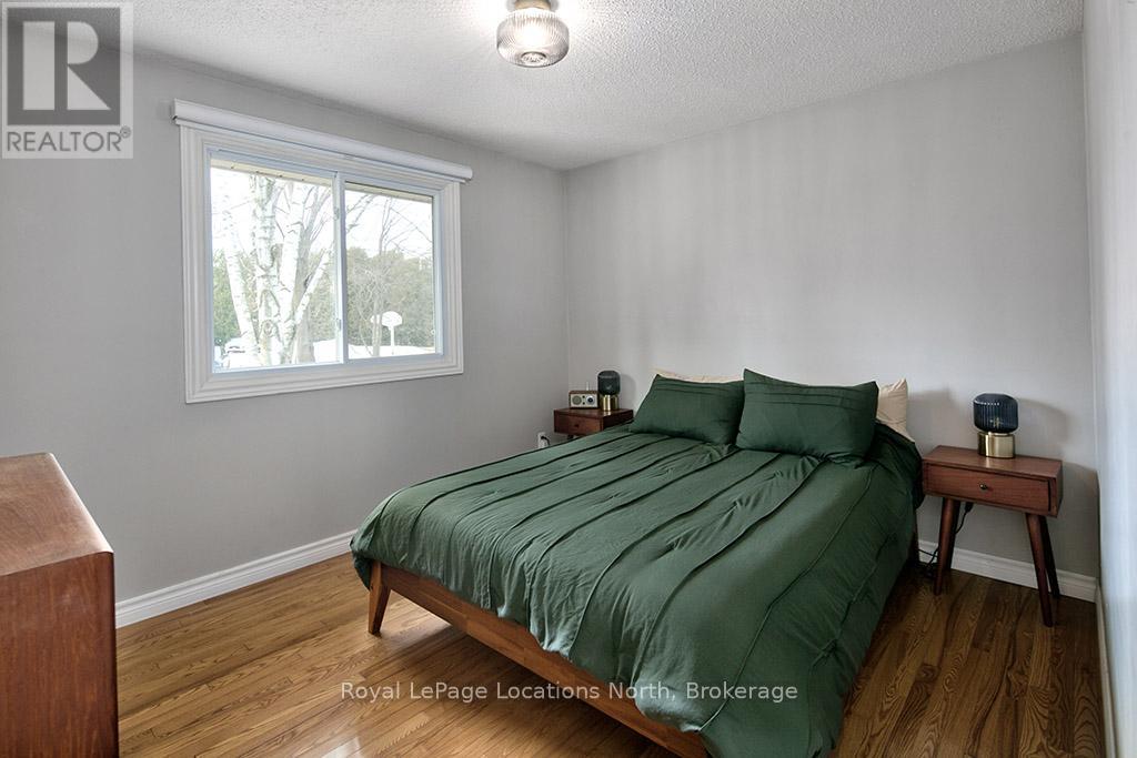 115 Applevale Court, Blue Mountains, Ontario  N0H 2P0 - Photo 21 - X12951312