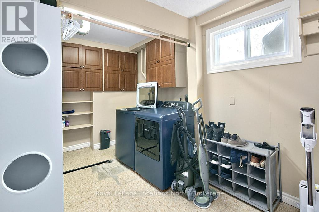 115 Applevale Court, Blue Mountains, Ontario  N0H 2P0 - Photo 33 - X12951312