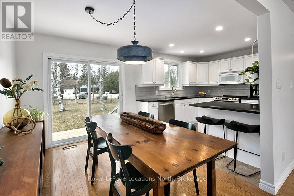 115 Applevale Court, Blue Mountains, Ontario  N0H 2P0 - Photo 8 - X12951312