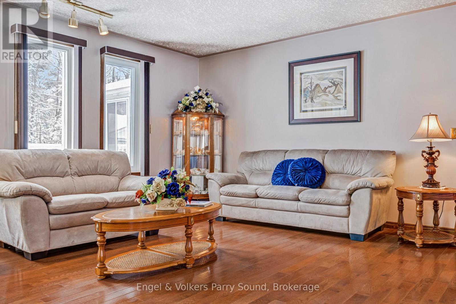 3 Squirrel Avenue, Mcdougall, Ontario  P2A 2W7 - Photo 8 - X12951344