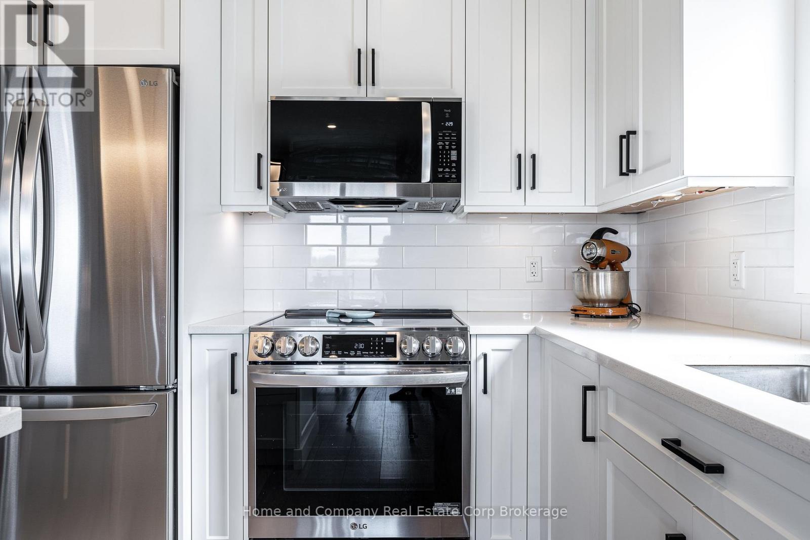 18 Trail Side Drive, St. Marys, Ontario  N4X 0C1 - Photo 17 - X12951366