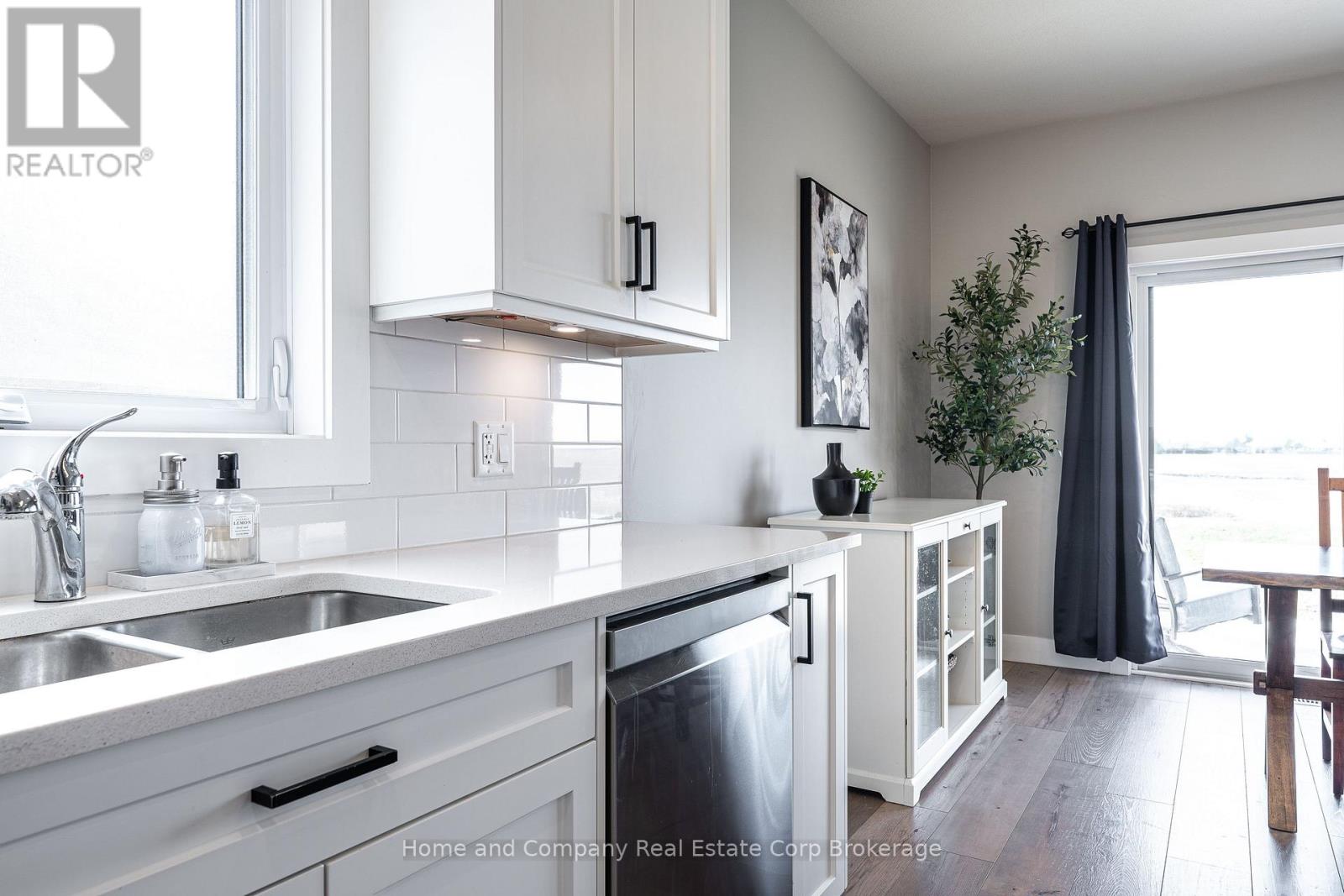 18 Trail Side Drive, St. Marys, Ontario  N4X 0C1 - Photo 19 - X12951366