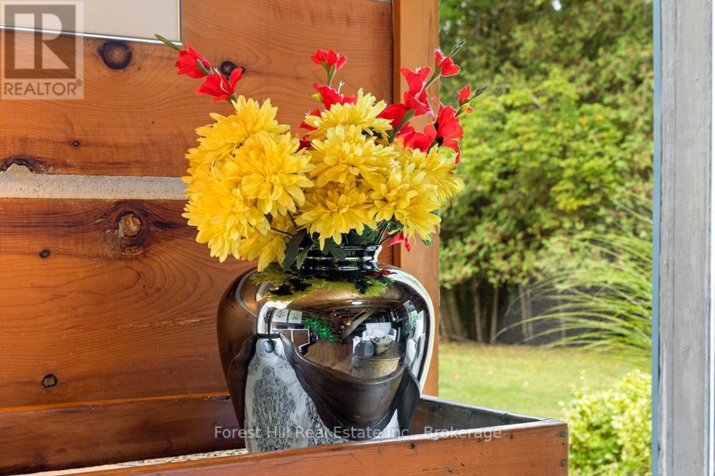 403288 Grey Road 4, West Grey, Ontario  N0G 1R0 - Photo 26 - X12951434