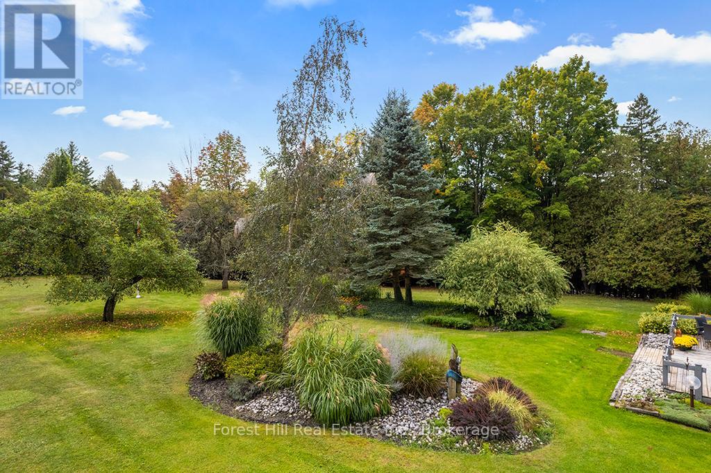 403288 Grey Road 4, West Grey, Ontario  N0G 1R0 - Photo 9 - X12951434