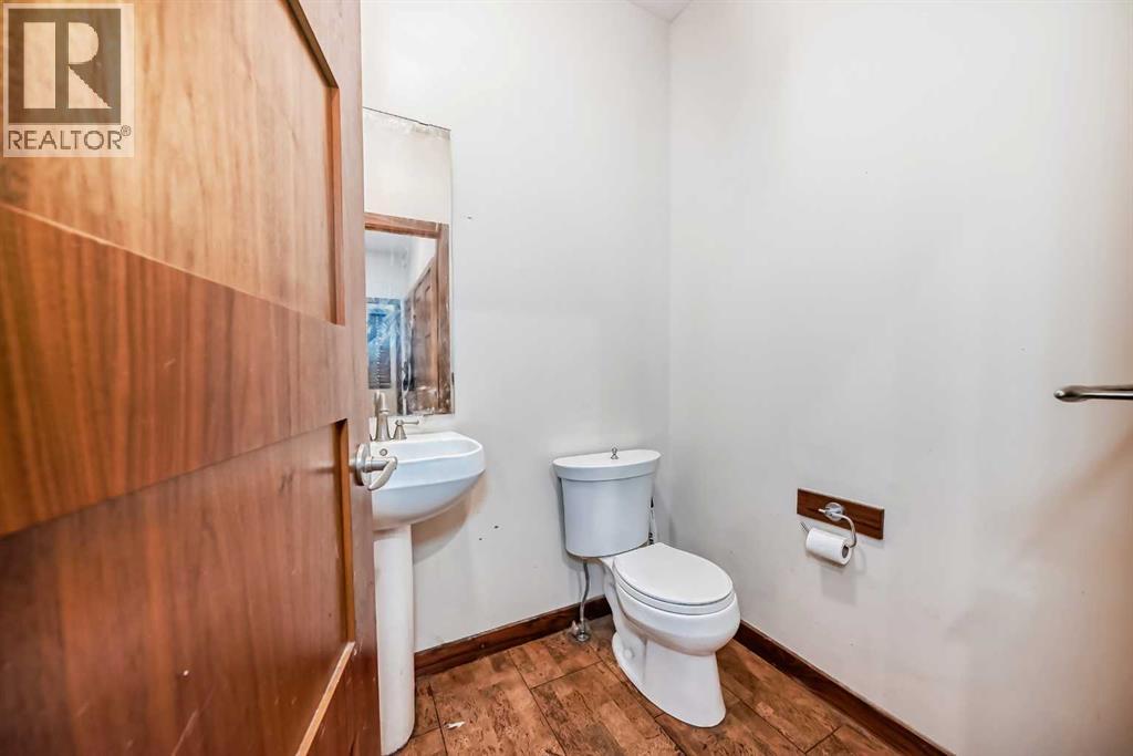 4347 2 Street NW, Calgary, Alberta  T2K 0Z2 - Photo 13 - A2291499