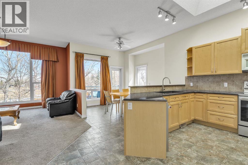 151 Hawkmere View, Chestermere, Alberta  T1X 1T8 - Photo 10 - A2291921