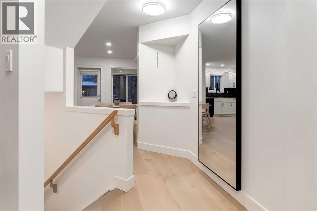 8928 Wentworth Avenue Sw, Calgary, Alberta  T3H 5N9 - Photo 8 - A2295755