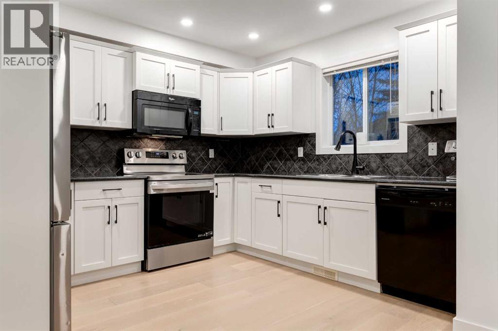 8928 Wentworth Avenue Sw, Calgary, Alberta  T3H 5N9 - Photo 9 - A2295755