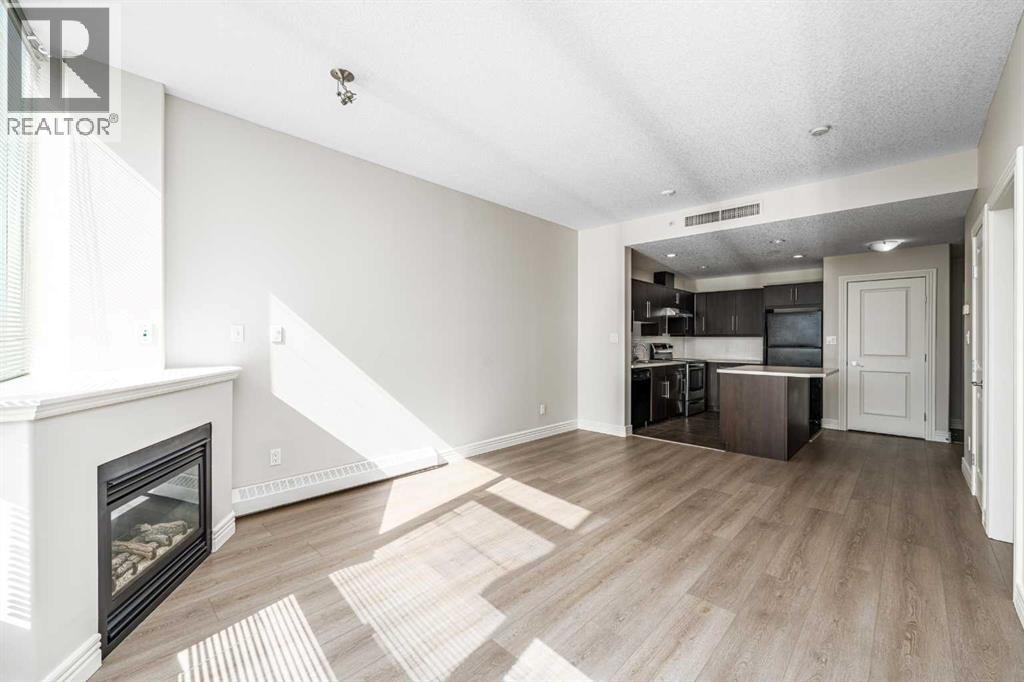 304, 55 Spruce Place SW, Calgary, Alberta  T3C 3X5 - Photo 4 - A2297895