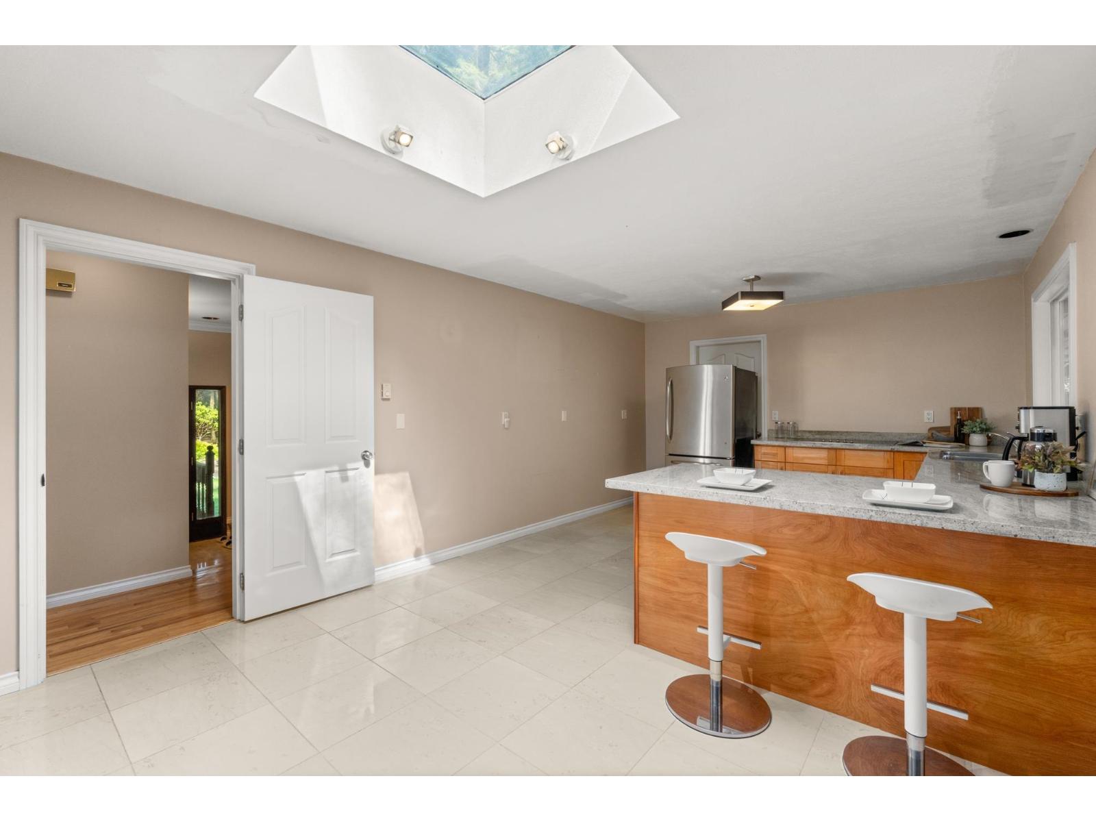 13514 20 Avenue, Surrey, British Columbia  V4A 1Z6 - Photo 9 - R3105951