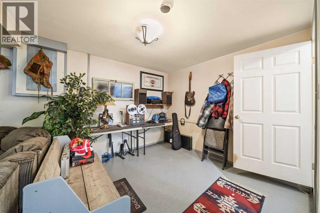 108 4354   27 Highway W, Rural Mountain View County, Alberta  T0M 1X0 - Photo 26 - A2297681