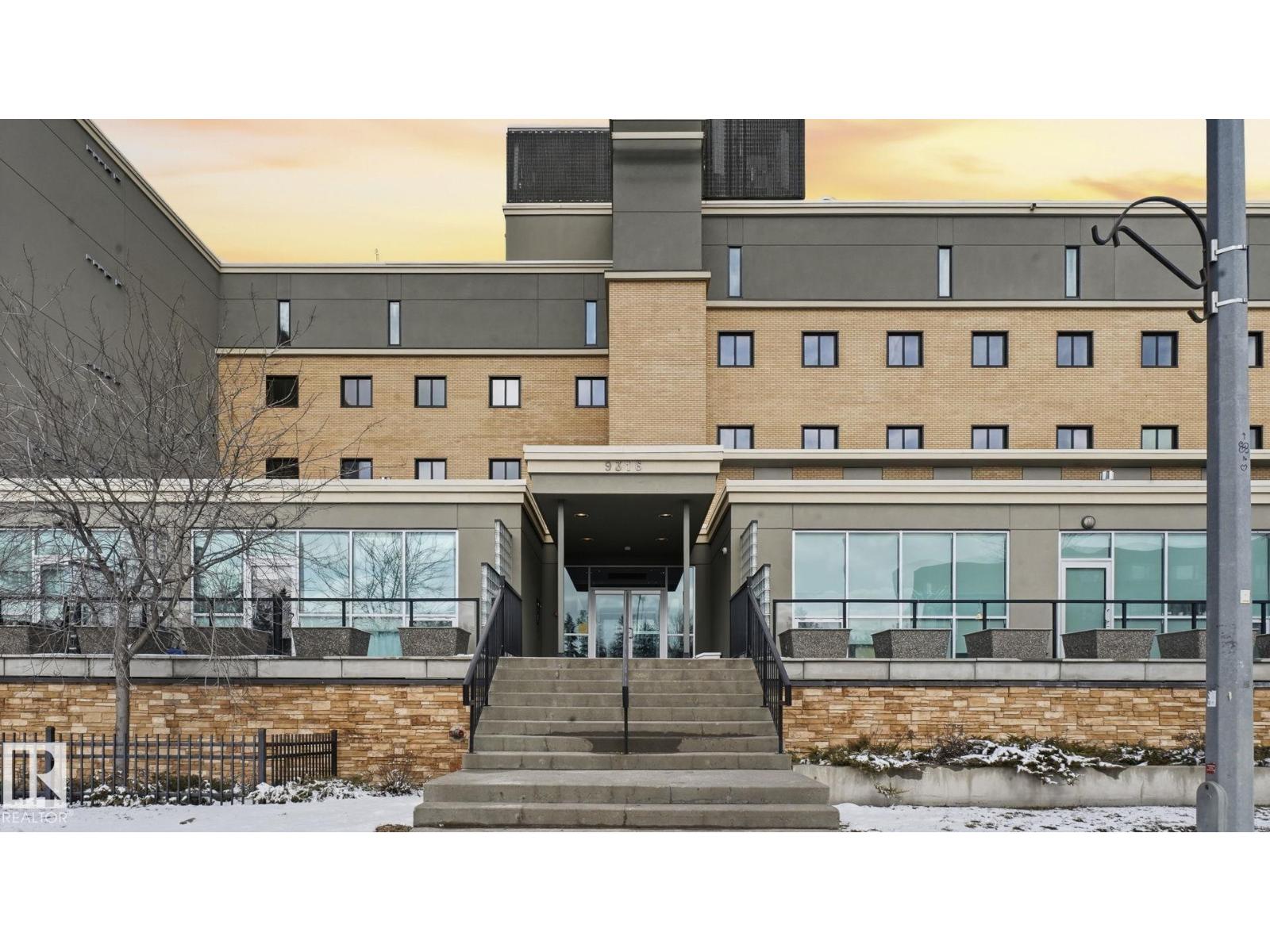 #301 9316 82 Av Nw, Edmonton, Alberta  T6C 0Z6 - Photo 2 - E4480197
