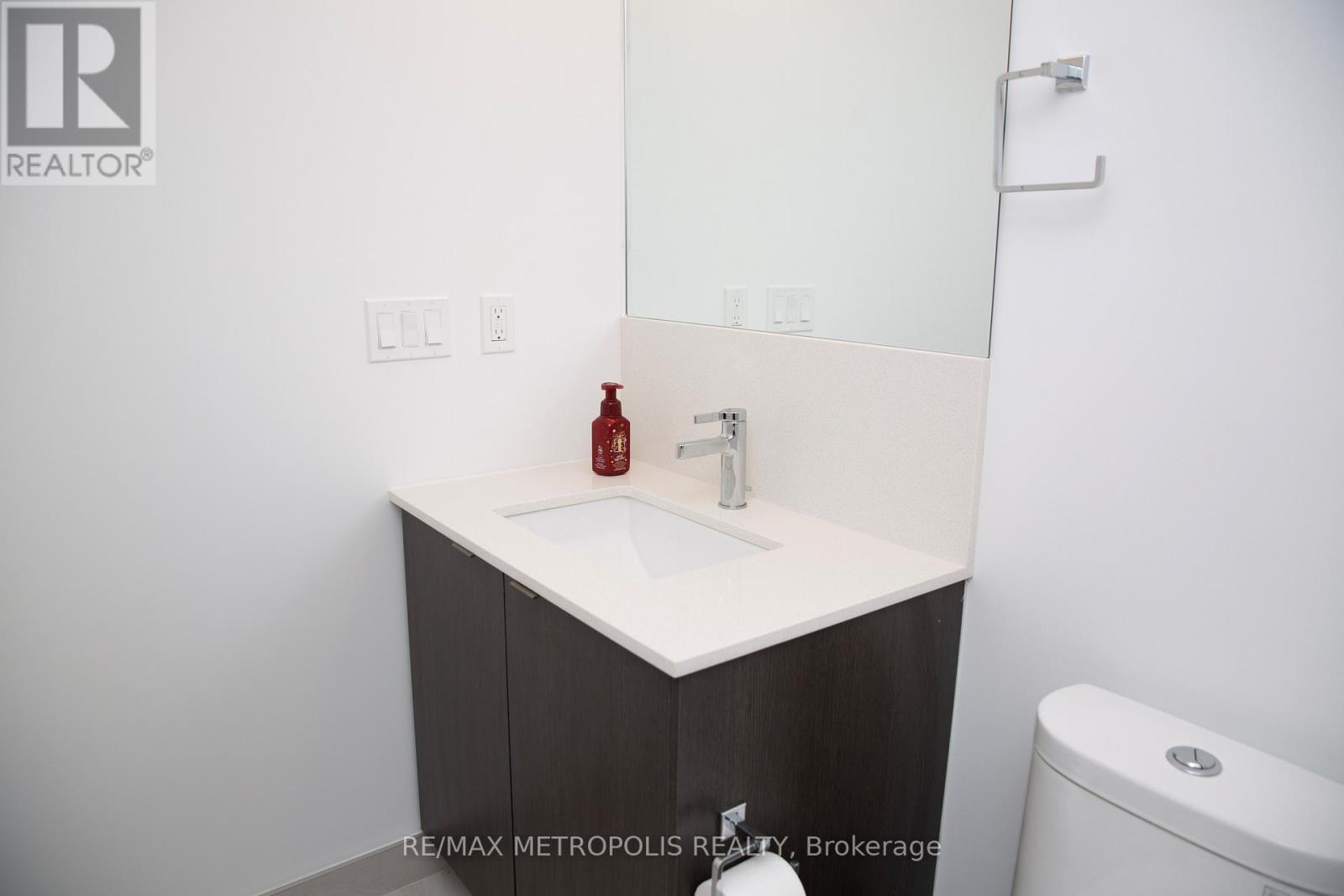 1309 - 1606 Charles Street, Whitby, Ontario  L1N 0P1 - Photo 16 - E12947410