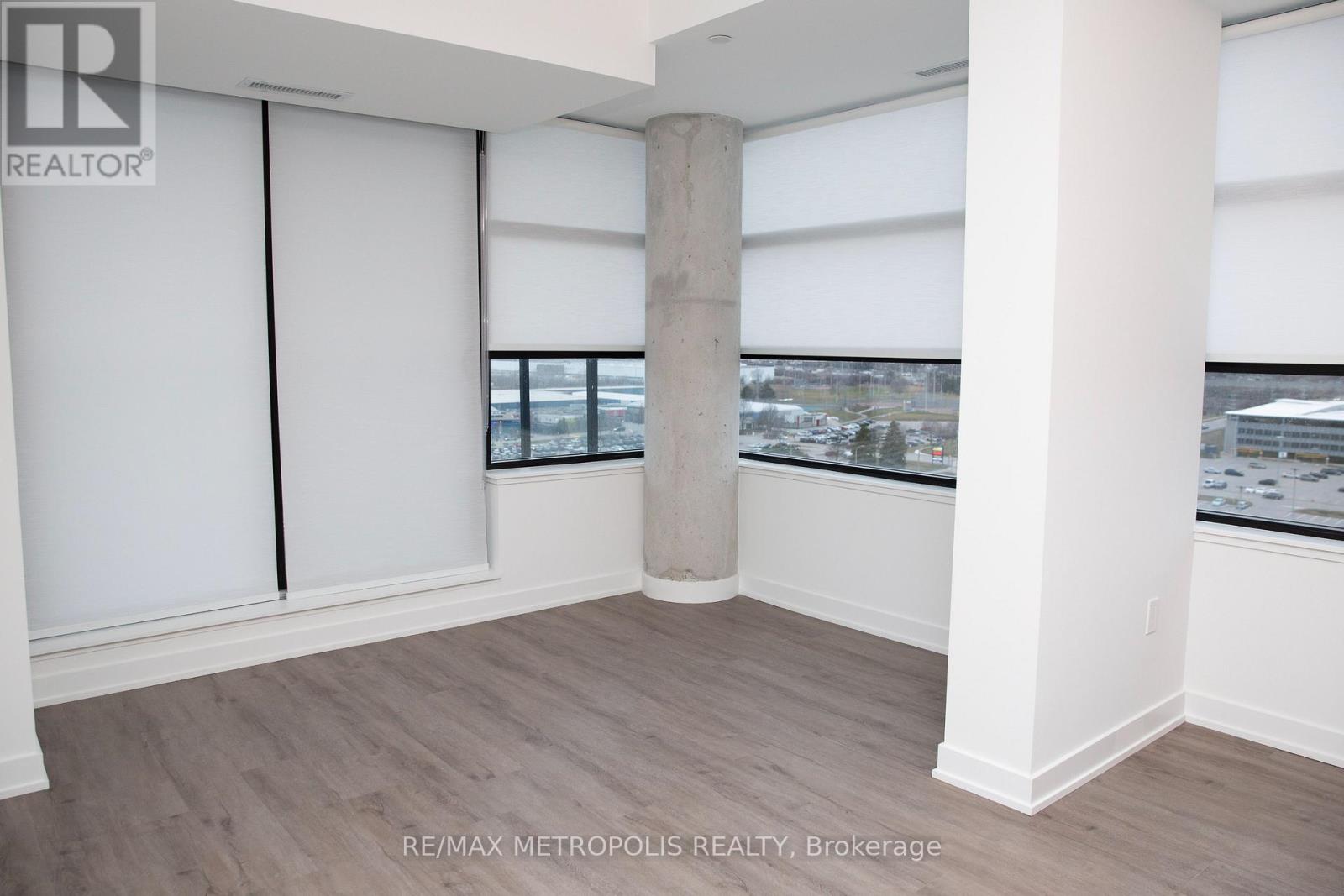 1309 - 1606 Charles Street, Whitby, Ontario  L1N 0P1 - Photo 2 - E12947410