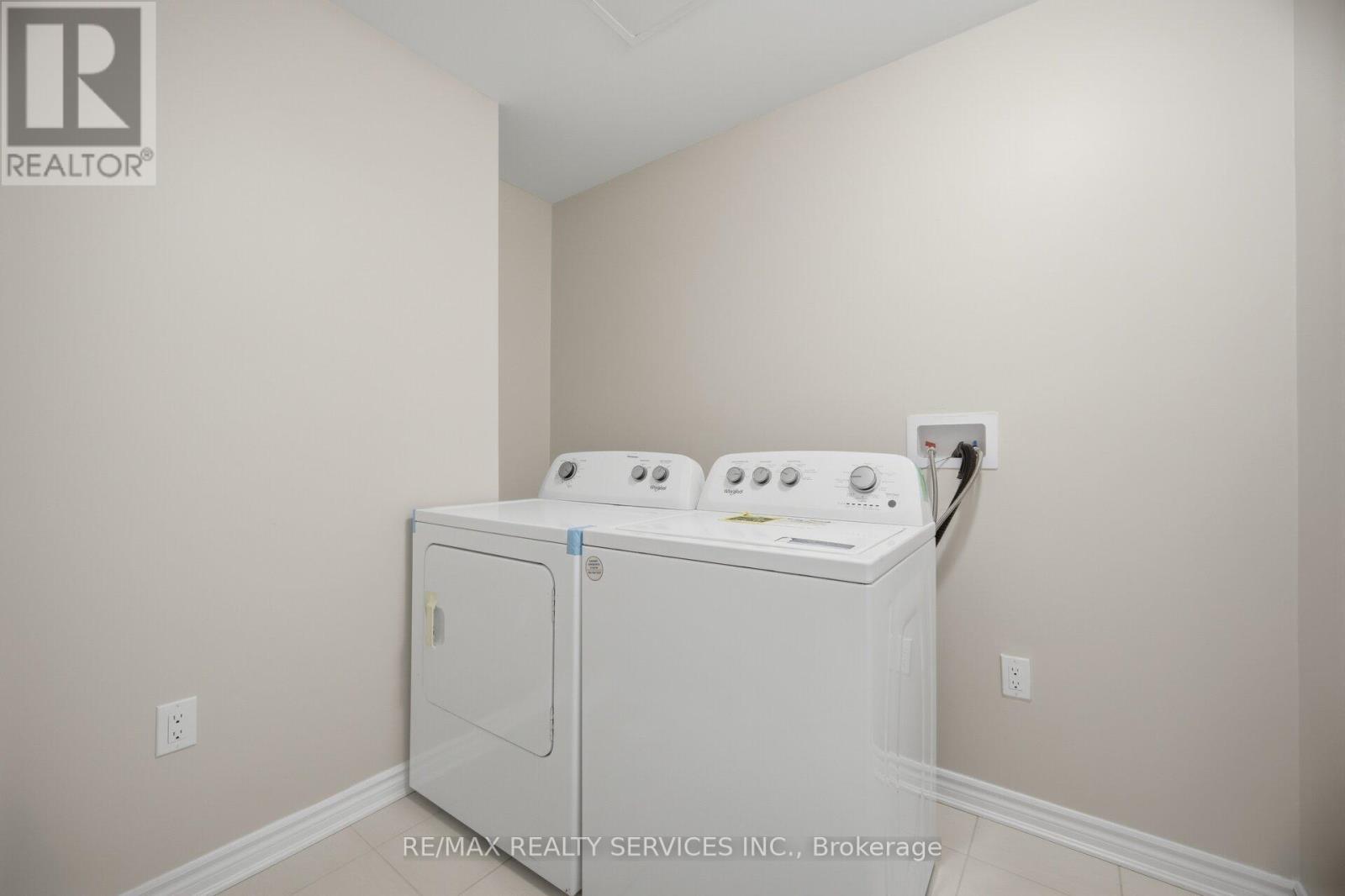 12 Waterville Way, Caledon, Ontario  L7C 4L4 - Photo 15 - W12950096