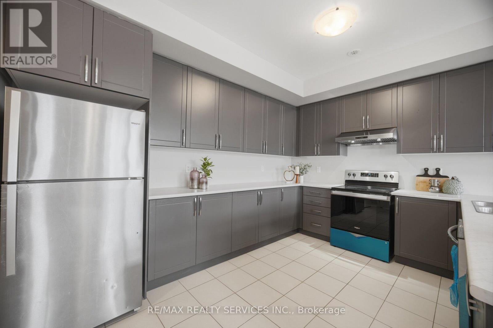 12 Waterville Way, Caledon, Ontario  L7C 4L4 - Photo 17 - W12950096