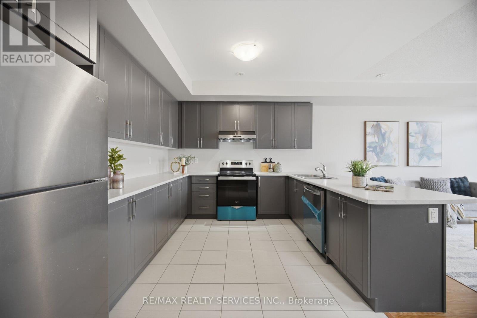 12 Waterville Way, Caledon, Ontario  L7C 4L4 - Photo 18 - W12950096