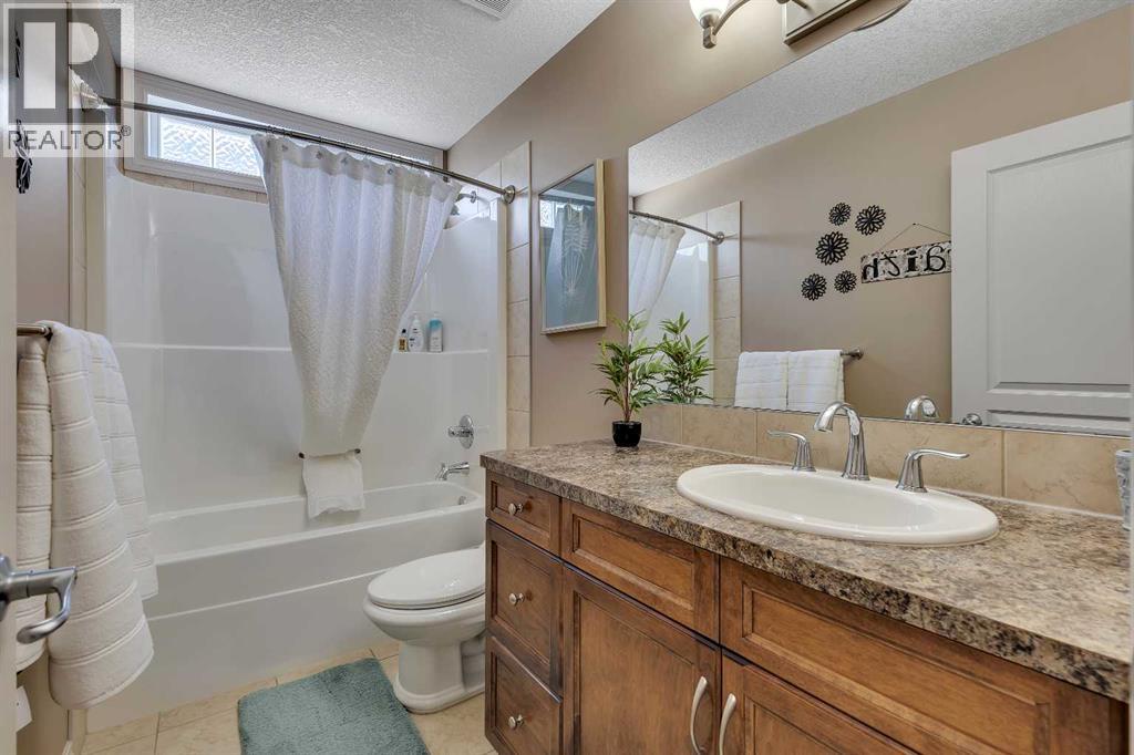 1674 Baywater Street Sw, Airdrie, Alberta  T4B 0A7 - Photo 23 - A2295707