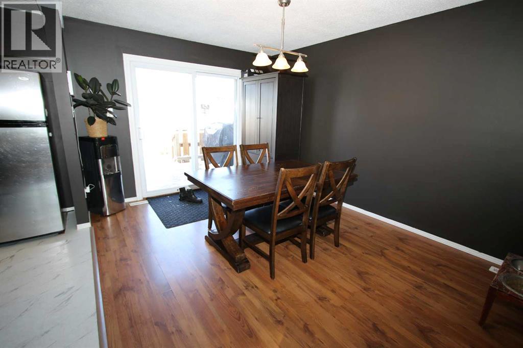24 Oliver Street, Red Deer, Alberta  T4P 1V5 - Photo 4 - A2298019