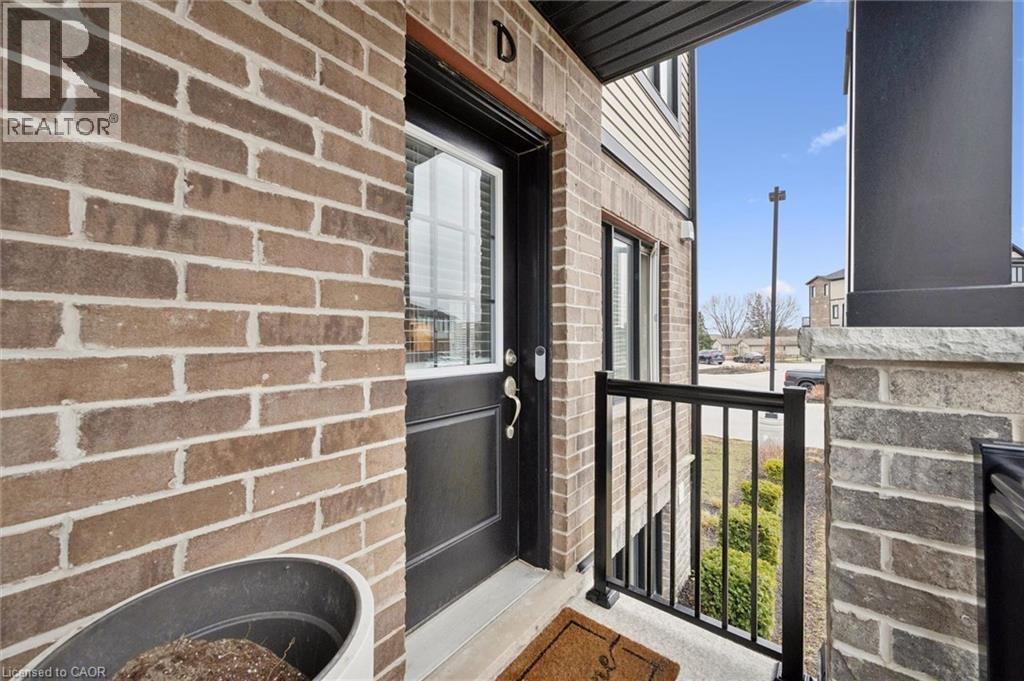 164 Rochefort Street Unit# D, Kitchener, Ontario  N2R 0P5 - Photo 4 - 40816457