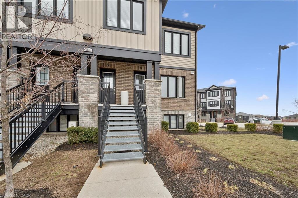 164 Rochefort Street Unit# D, Kitchener, Ontario  N2R 0P5 - Photo 3 - 40816457