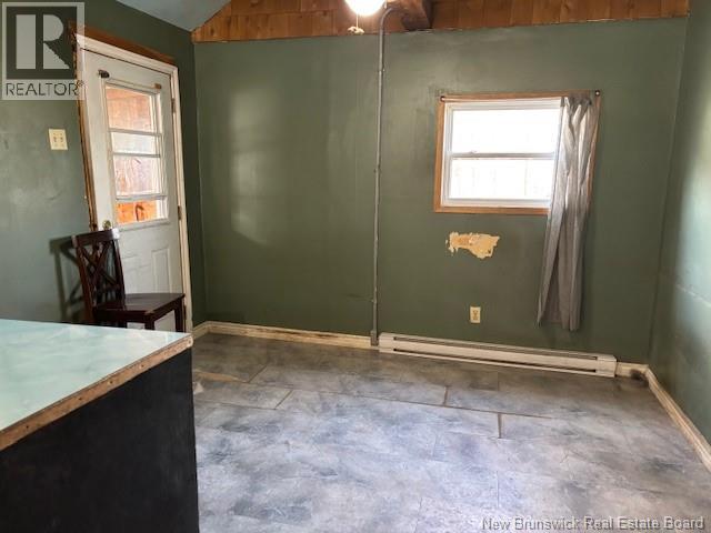 35 O'connell Avenue, Sussex, New Brunswick  E4E 1W6 - Photo 7 - NB136399