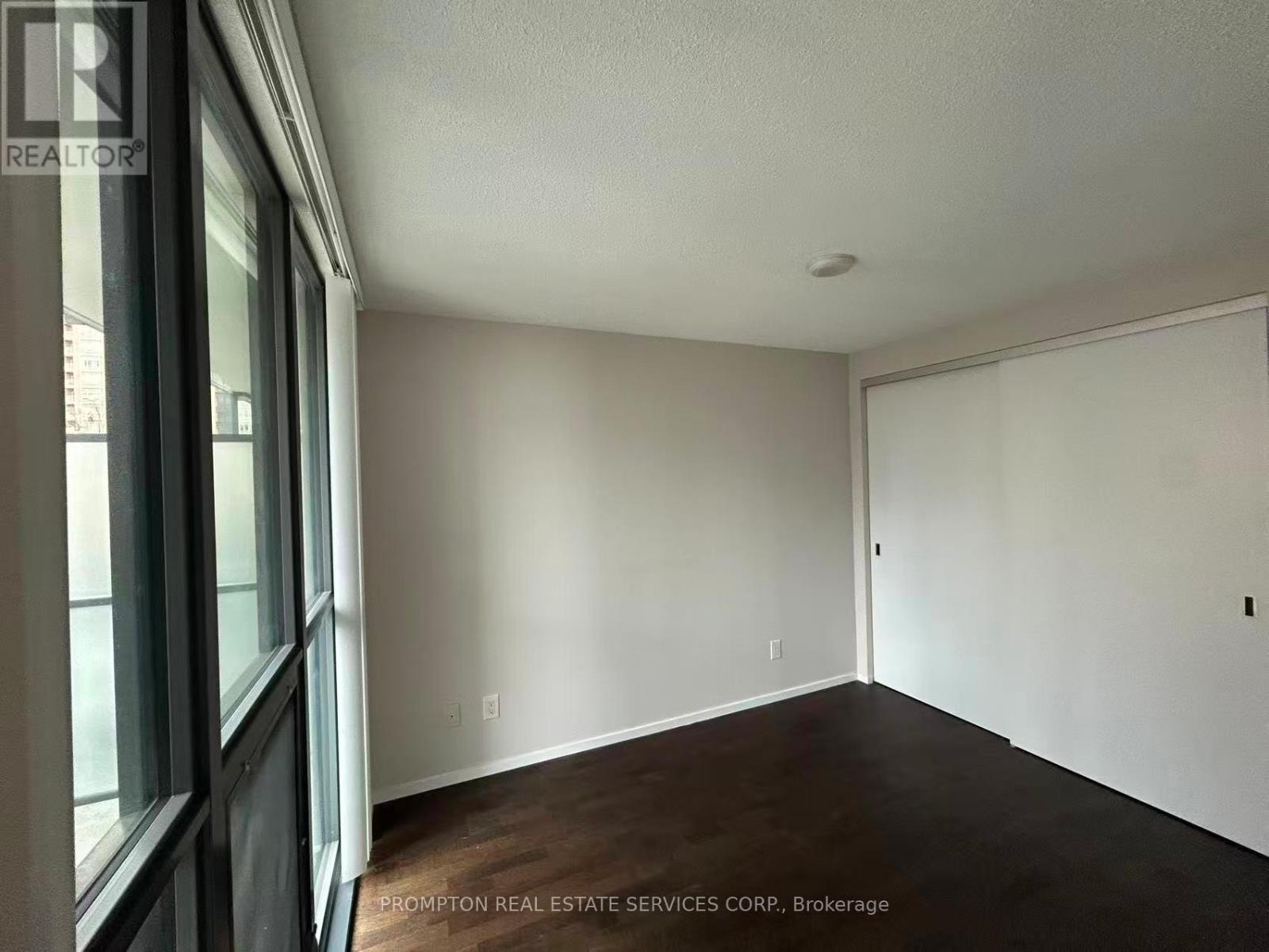 704 - 101 Charles Street E, Toronto, Ontario  M4Y 0A9 - Photo 11 - C12951322