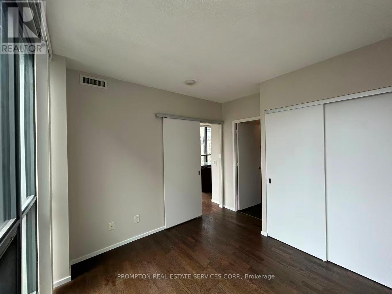 704 - 101 Charles Street E, Toronto, Ontario  M4Y 0A9 - Photo 18 - C12951322