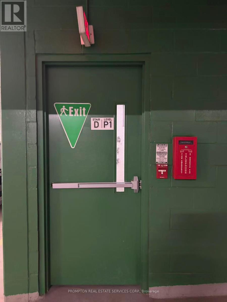 704 - 101 Charles Street E, Toronto, Ontario  M4Y 0A9 - Photo 26 - C12951322