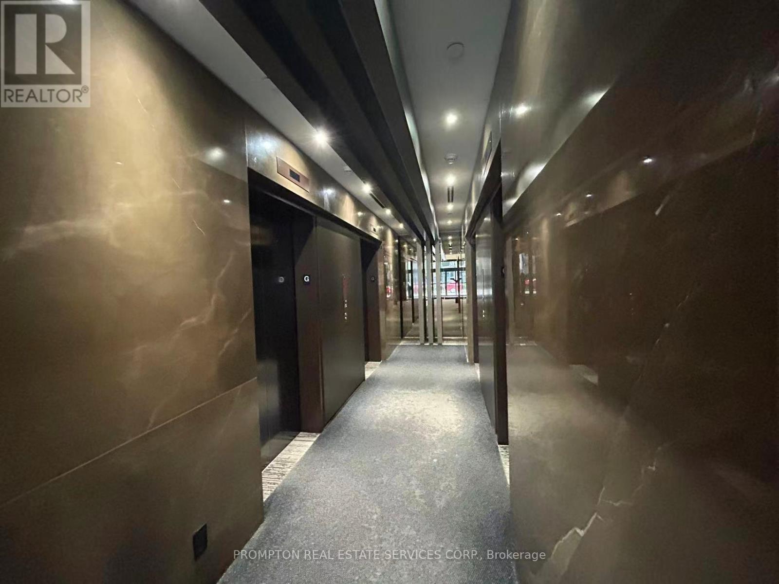 704 - 101 Charles Street E, Toronto, Ontario  M4Y 0A9 - Photo 5 - C12951322