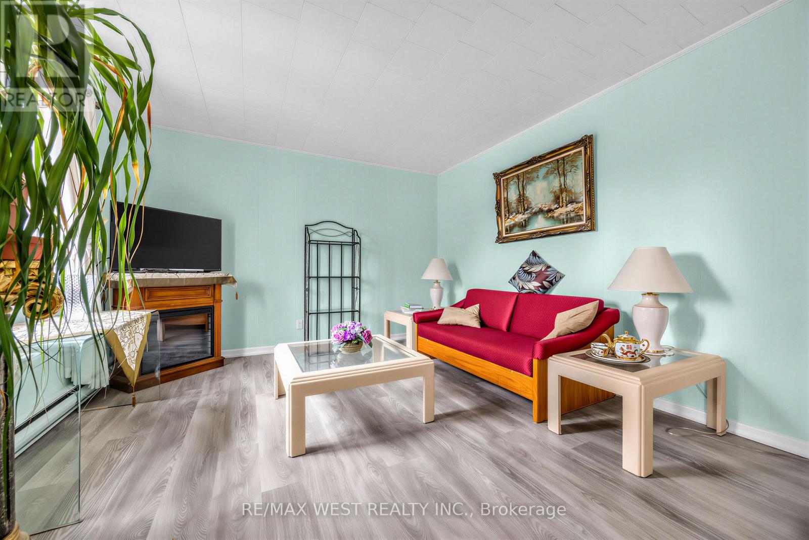 1068 Lillian Street, Toronto, Ontario  M2M 3G5 - Photo 5 - C12951380