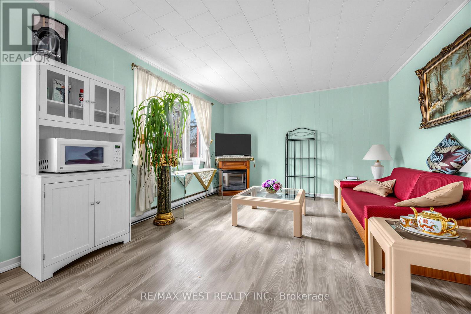 1068 Lillian Street, Toronto, Ontario  M2M 3G5 - Photo 6 - C12951380