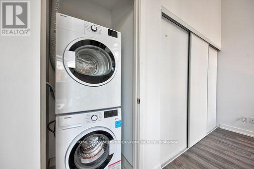 401 - 20 Edward Street, Toronto, Ontario  M5G 0C5 - Photo 14 - C12951422