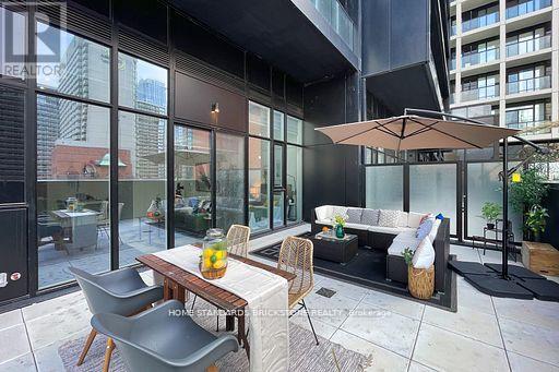 401 - 20 Edward Street, Toronto, Ontario  M5G 0C5 - Photo 18 - C12951422