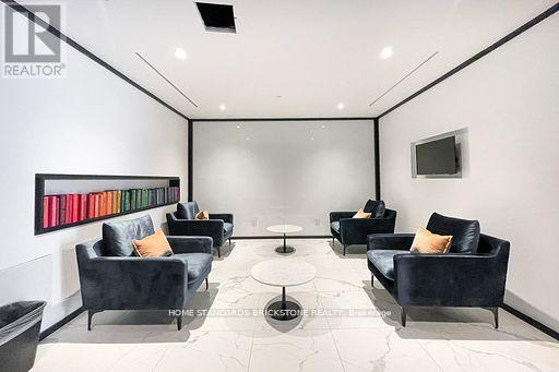 401 - 20 Edward Street, Toronto, Ontario  M5G 0C5 - Photo 29 - C12951422