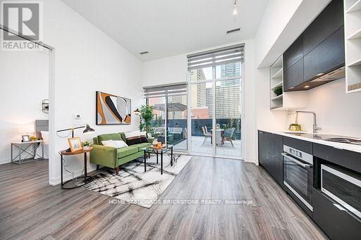 401 - 20 Edward Street, Toronto, Ontario  M5G 0C5 - Photo 9 - C12951422