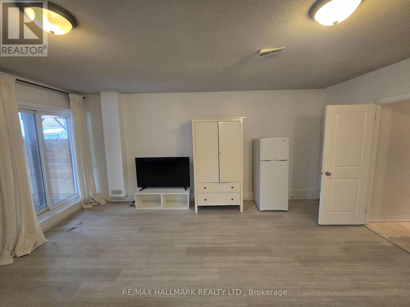 153 Homestead Road, Toronto, Ontario  M1E 3S1 - Photo 7 - E12897762