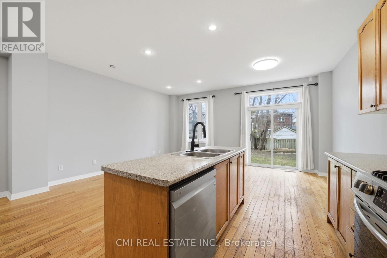 248 Ashdale Avenue, Toronto, Ontario  M4L 2Y9 - Photo 13 - E12951294