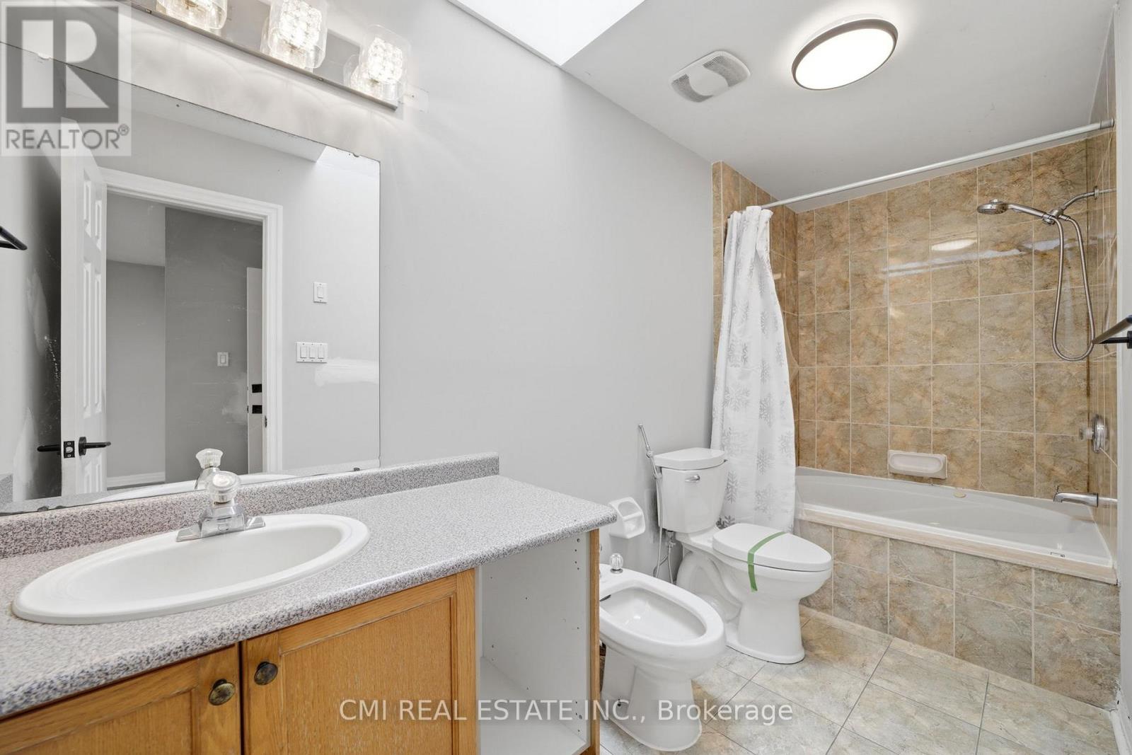 248 Ashdale Avenue, Toronto, Ontario  M4L 2Y9 - Photo 32 - E12951294